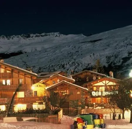 Vacanceole - Le De Montchavin Apart Otel Bellentre